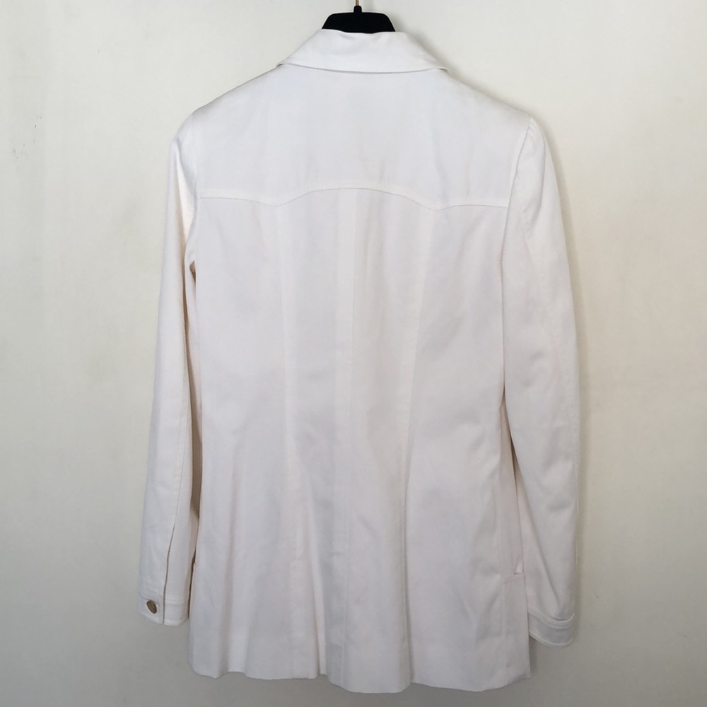 Vintage Chanel Classic White Jacket - Picture 4 of 16